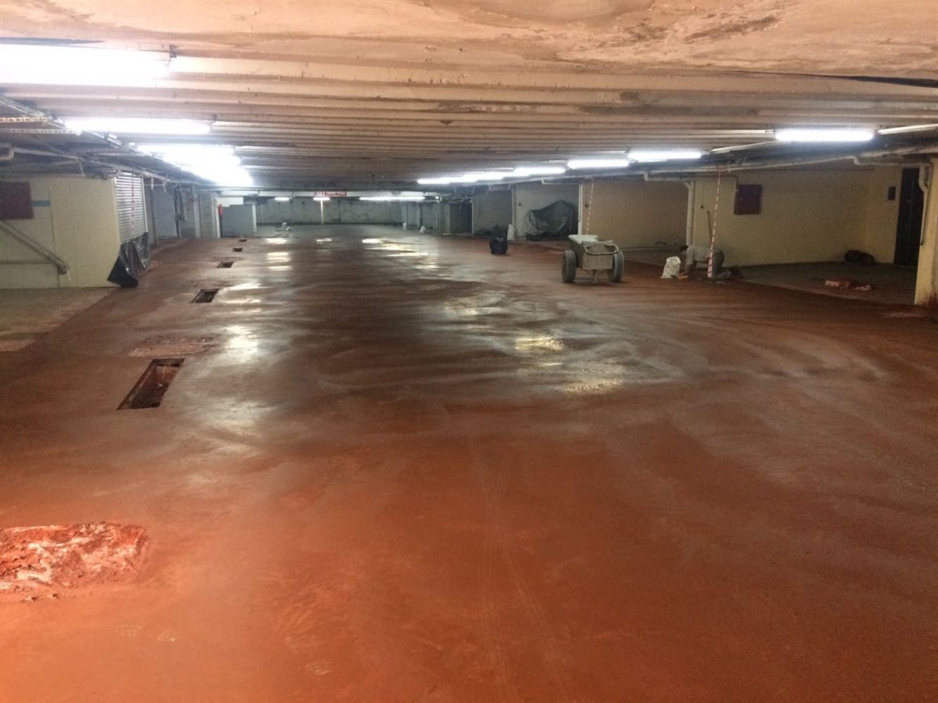 Çekmeköy Kapalı Otopark Beton Renklendirme